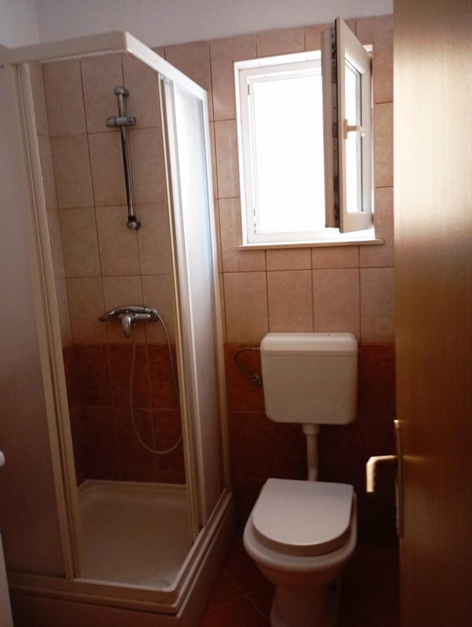 Apartmani Joja Biograd Na Moru Bagian luar foto