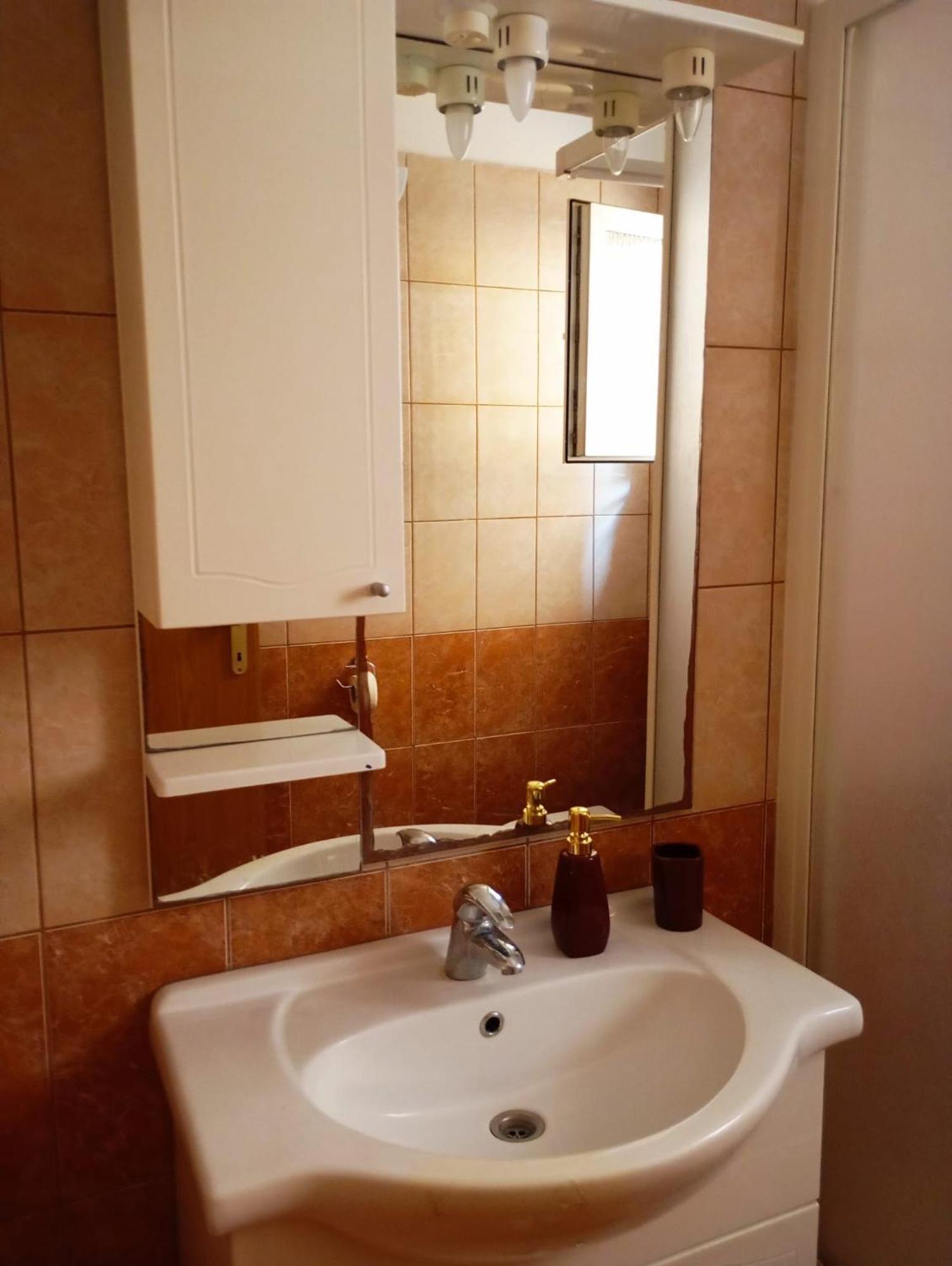 Apartmani Joja Biograd Na Moru Bagian luar foto